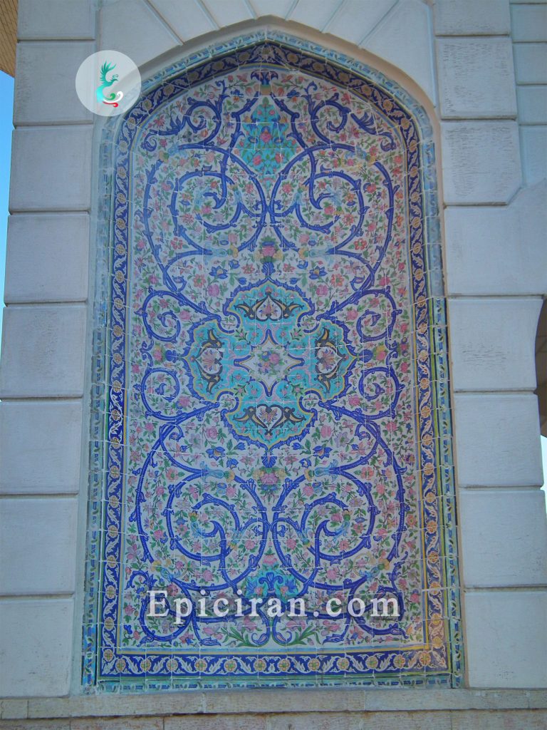 Quran-gate-in-shiraz-iran