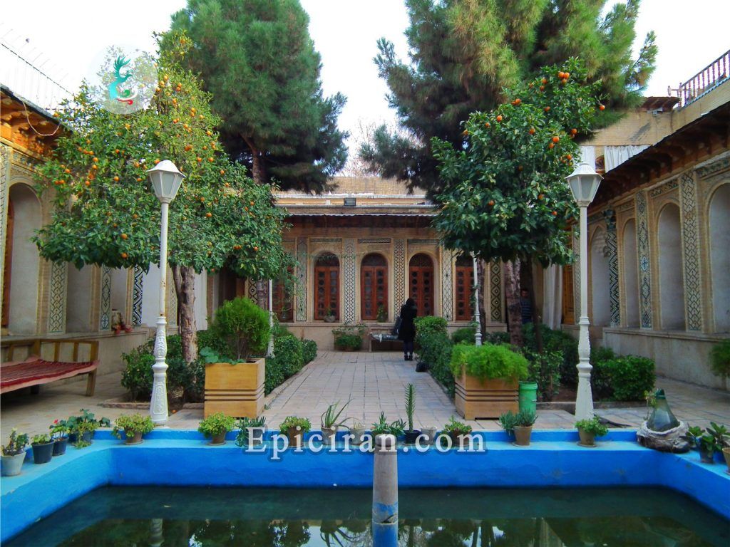 main yard of Forough Al-Mulk house in shiraz