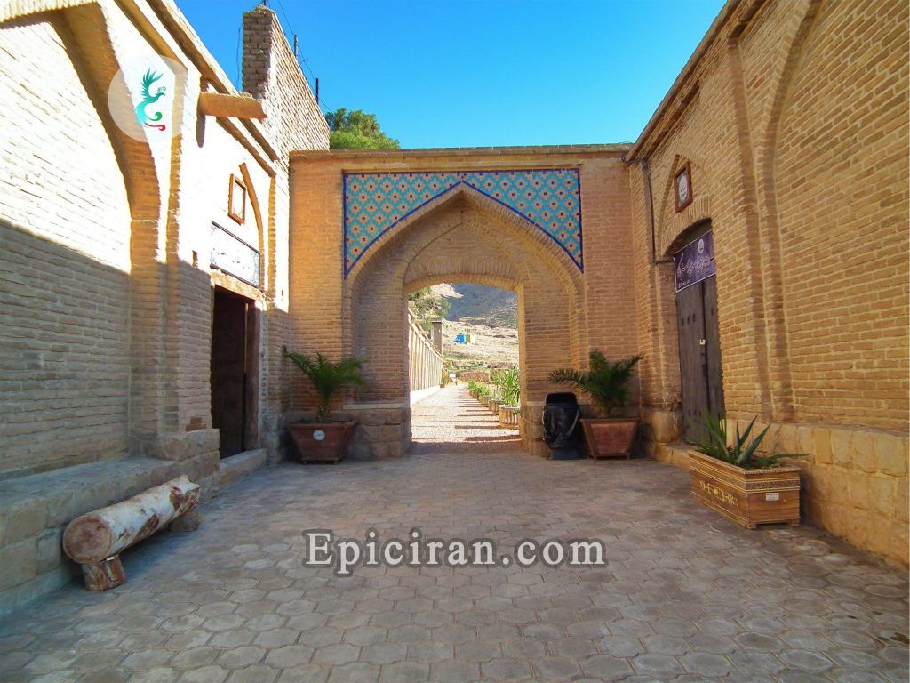 arrival gate of Haft Tanan Museum in shiraz