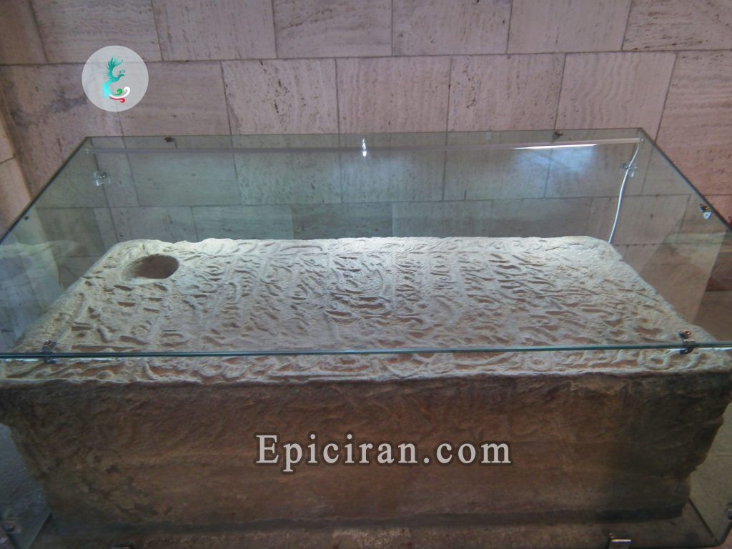 Avicenna-Mausoleum-in-hamadan-iran-5