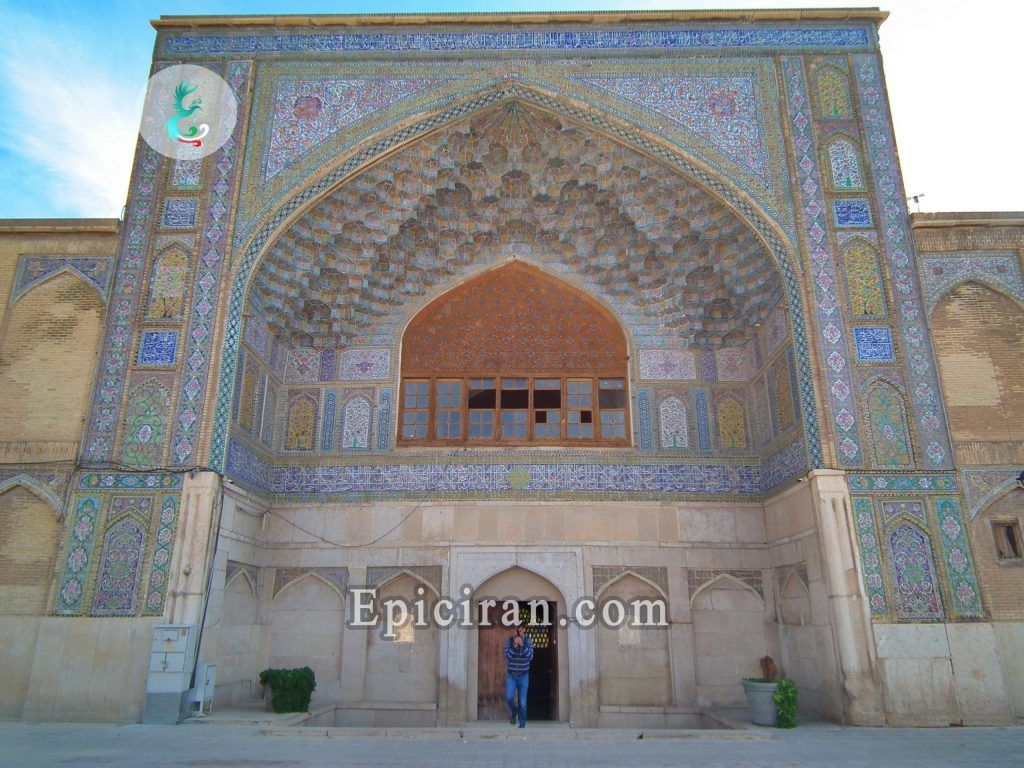 Khan-School-in-shiraz-iran-1