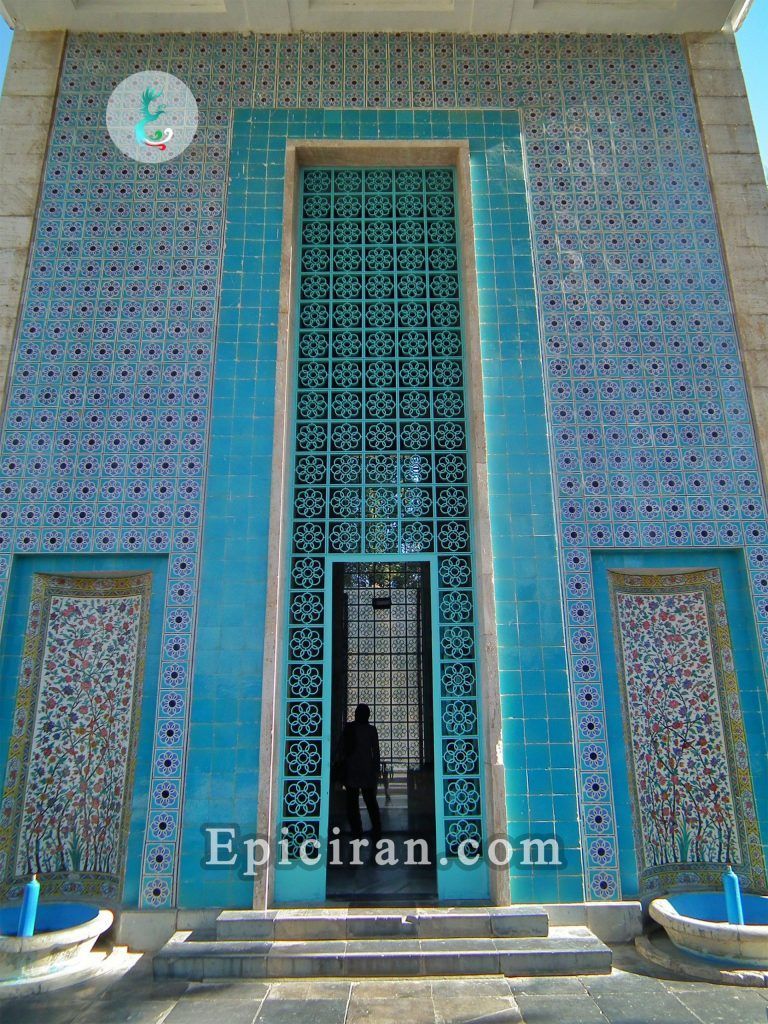 Tomb-of-saadi-in-shiraz-iran-5