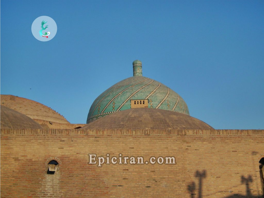 Jameh-Mosque-of-Qazvin-in-iran-3
