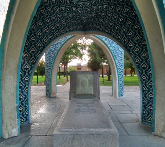 Kamal-ol-molk Tomb