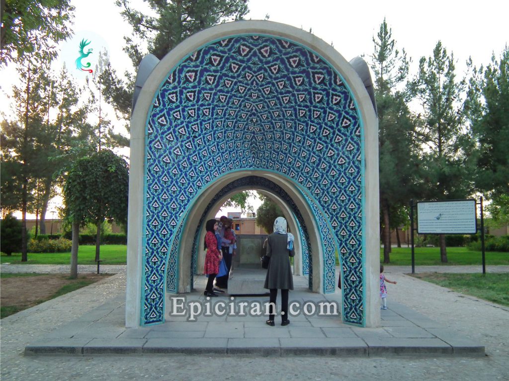 Kamal-ol-molk-Tomb-in-neyshabur-iran-2