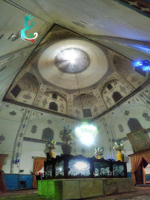 the tomb of shah nematollah vali