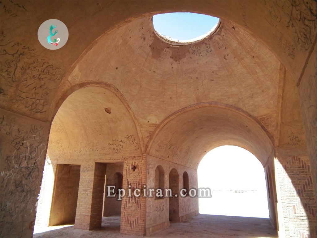 Zoroastrian-Tower-of-Silence-in-Yazd-iran-3