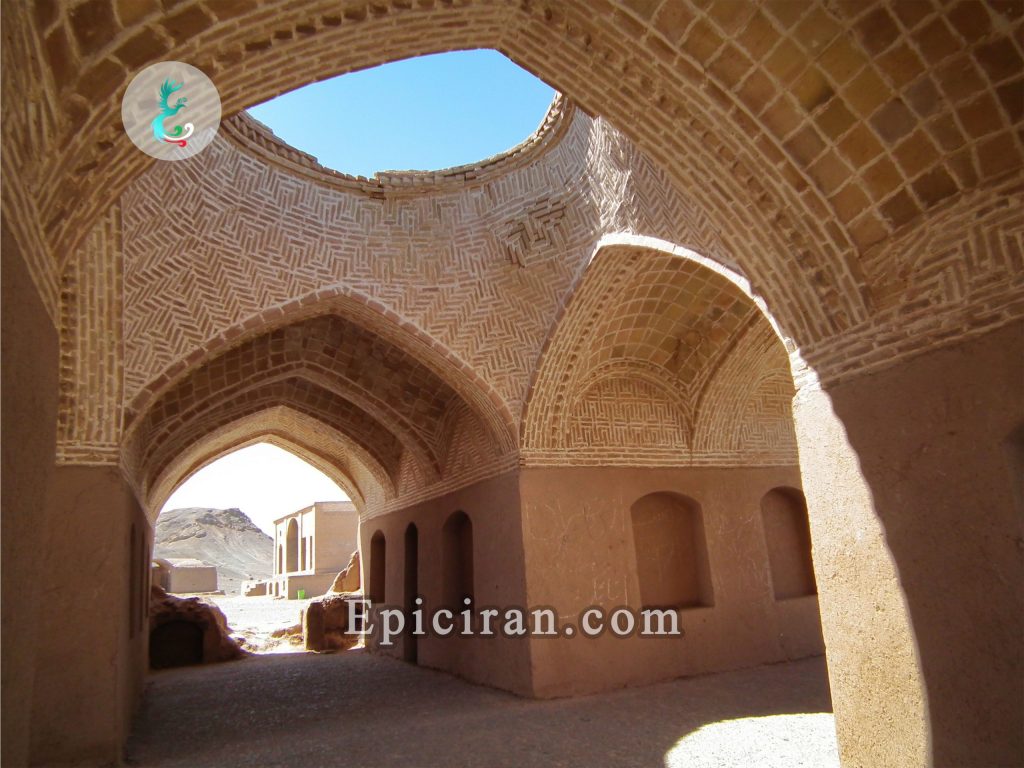 Zoroastrian-Tower-of-Silence-in-Yazd-iran-7