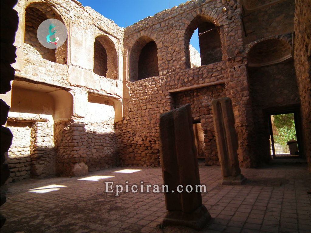 Chalabioghlou-Mausoleum-in-soltaniyeh-iran-3