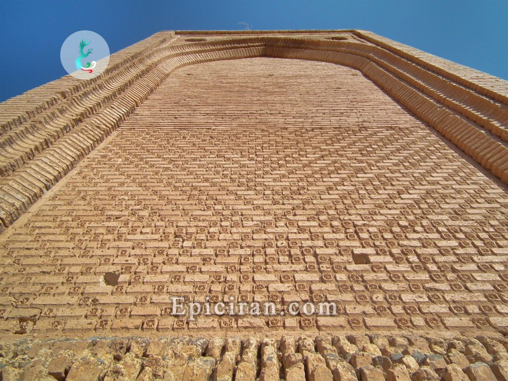 Chalabioghlou-Mausoleum-in-soltaniyeh-iran-6