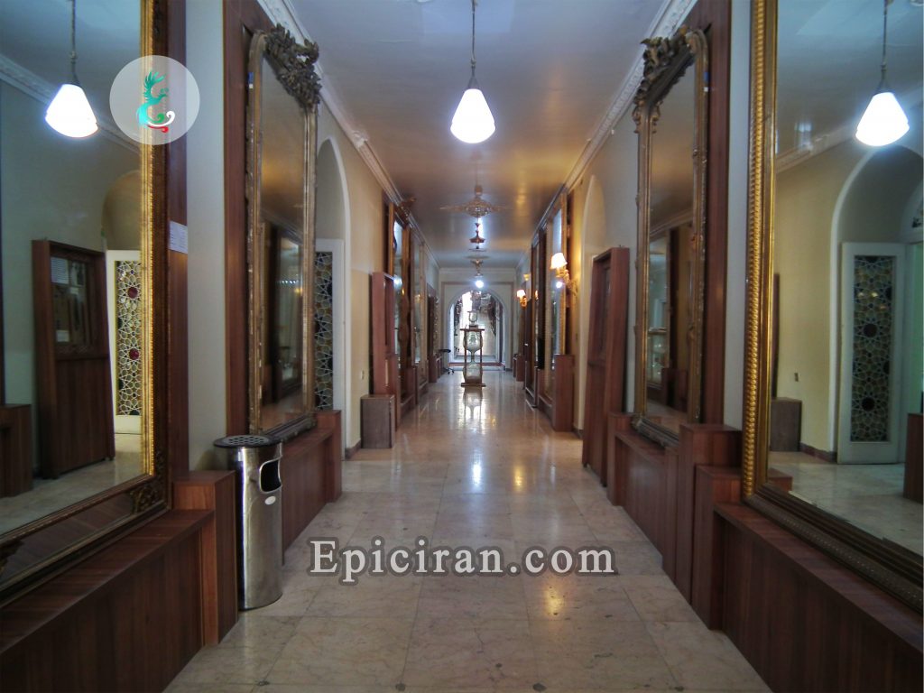 Mirror-and-Lighting-Museum-of-Yazd-in-iran-3