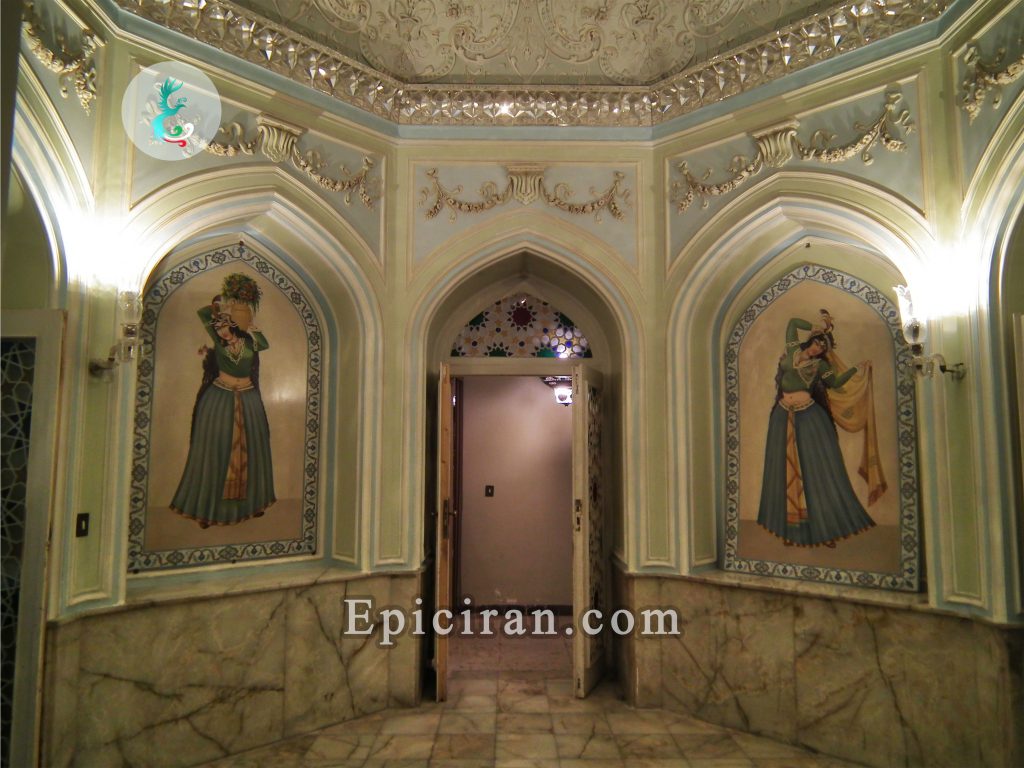 Mirror-and-Lighting-Museum-of-Yazd-in-iran-5