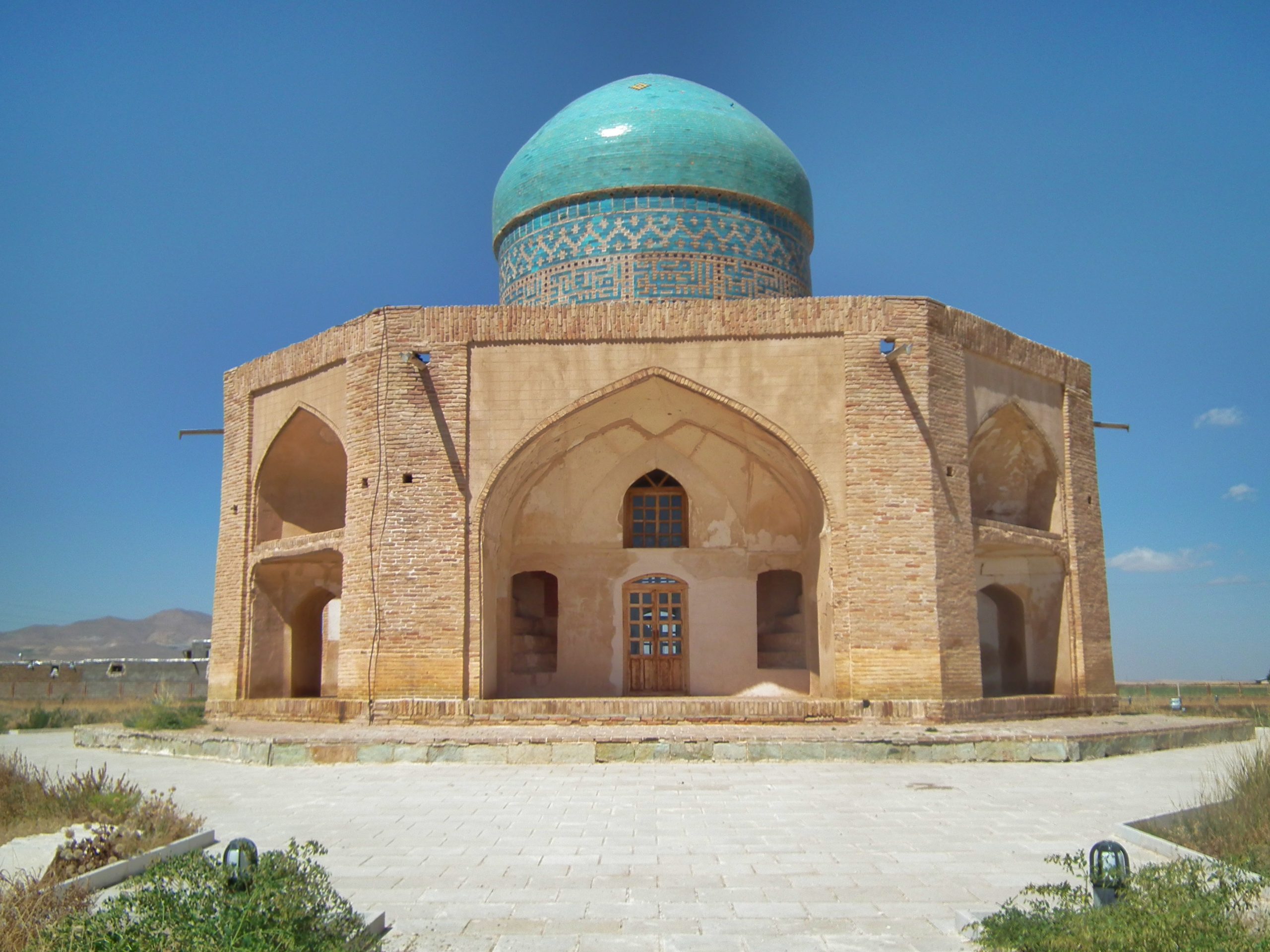 Molla Hassan Kashi Mausoleum