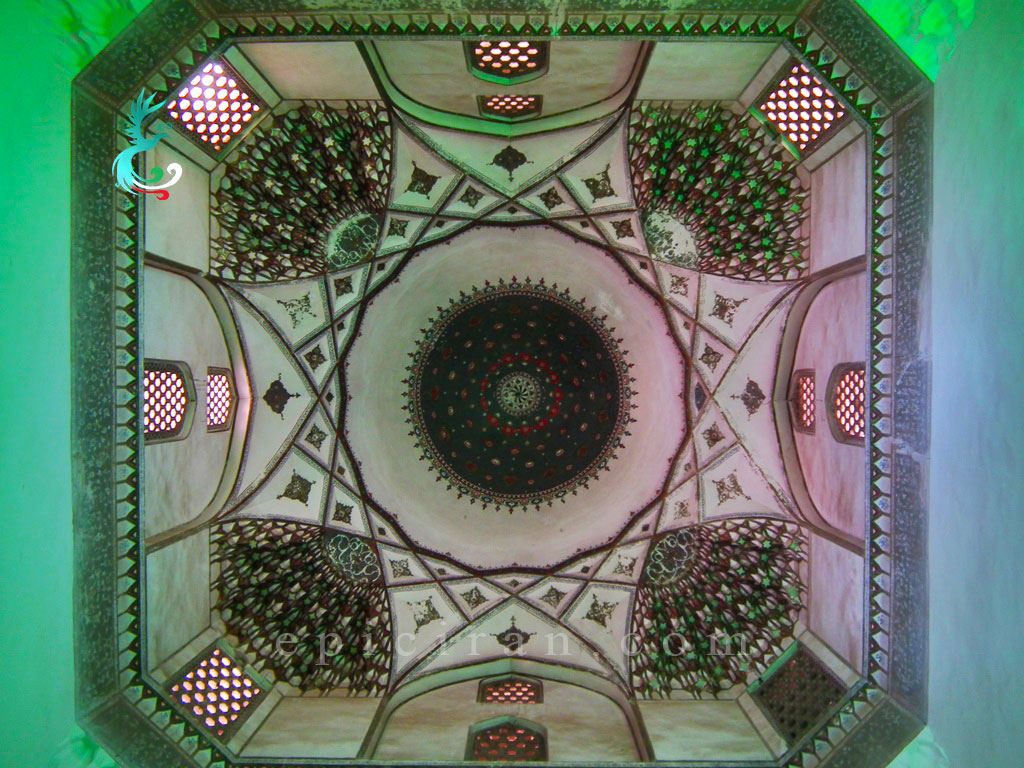 inside decorations of Moshtaghieh Dome in kerman iran