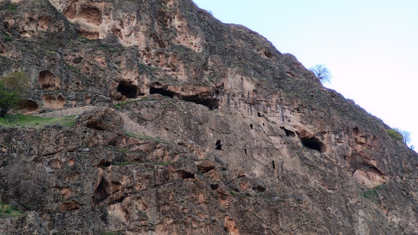 Kogan cave