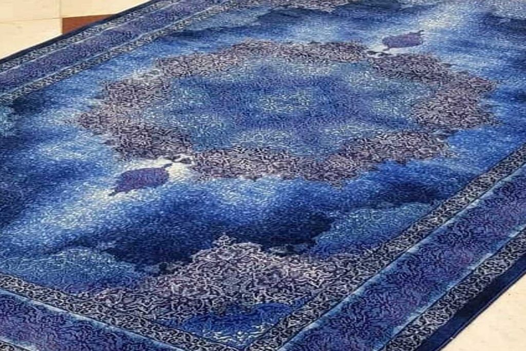 Blue Persian rug: the 3 main color tones of Persian blue color in Persian rugs