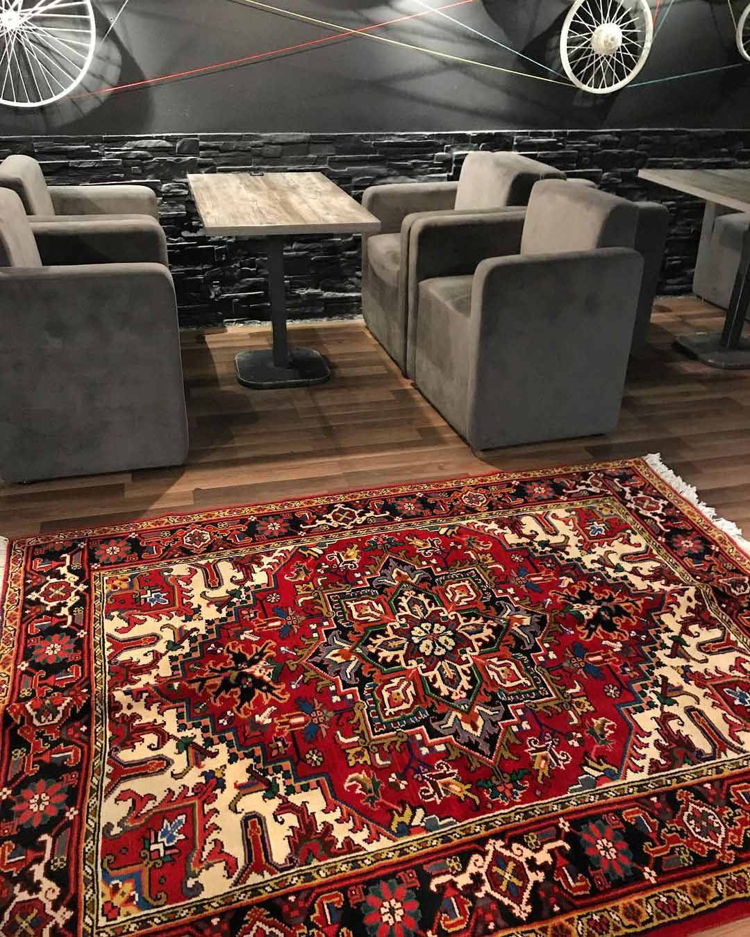 Red Persian Rug The 3 Main Color Tones Of Persian Red In Persian Rugs