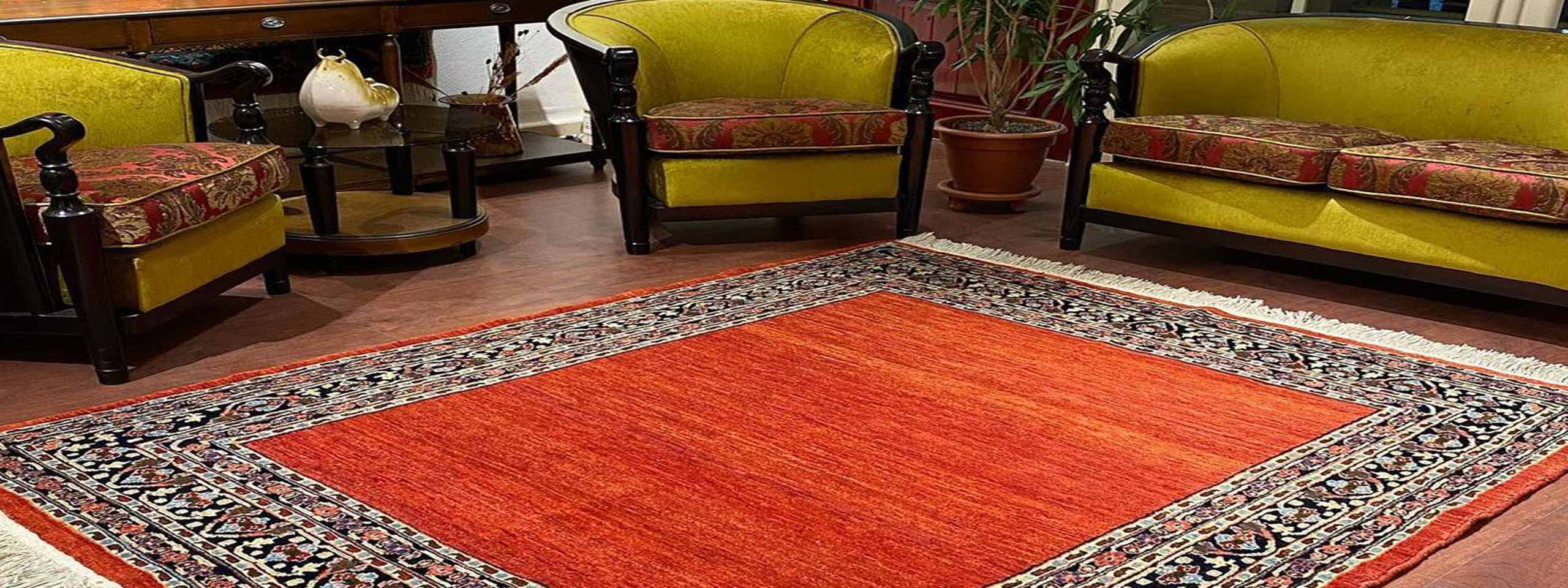 Red Persian rug: the 3 main color tones of Persian red in Persian rugs