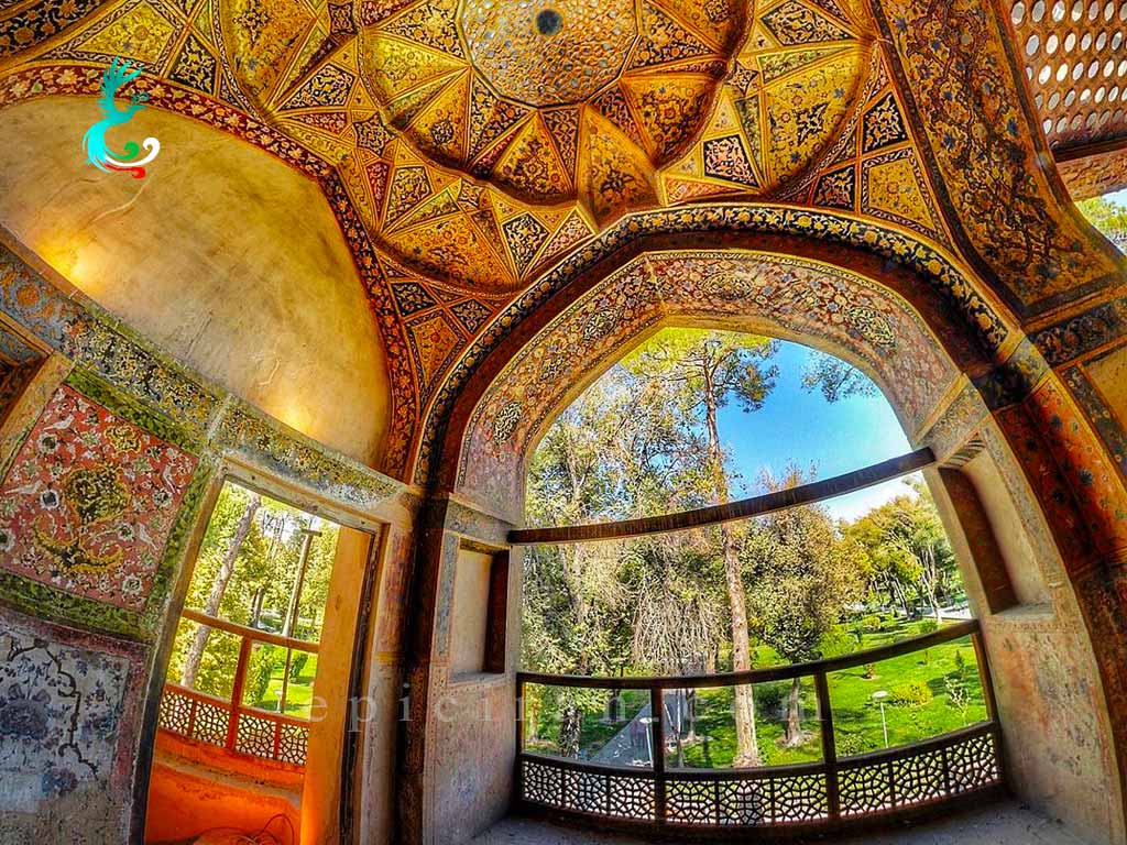 inside walls decorations of hasht behesht palace in isfahan