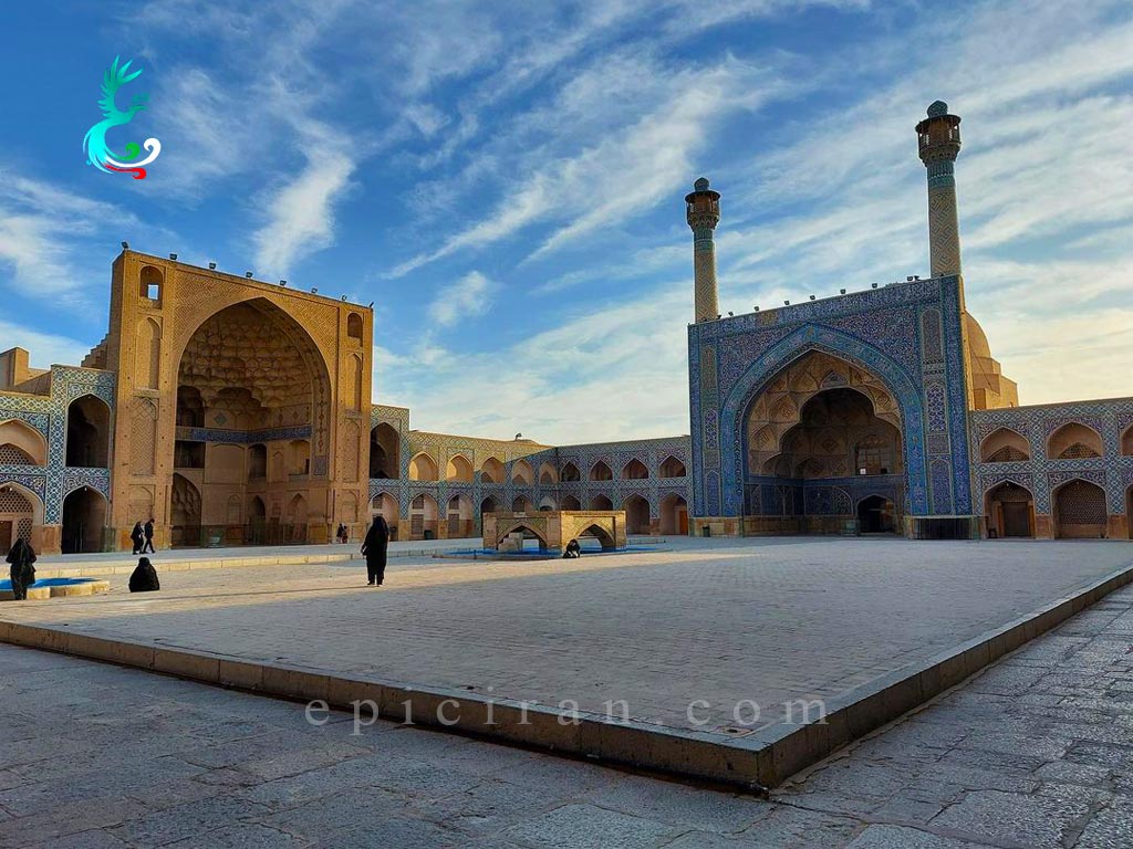 the main yard of jameh mosque of isfahan in iran
